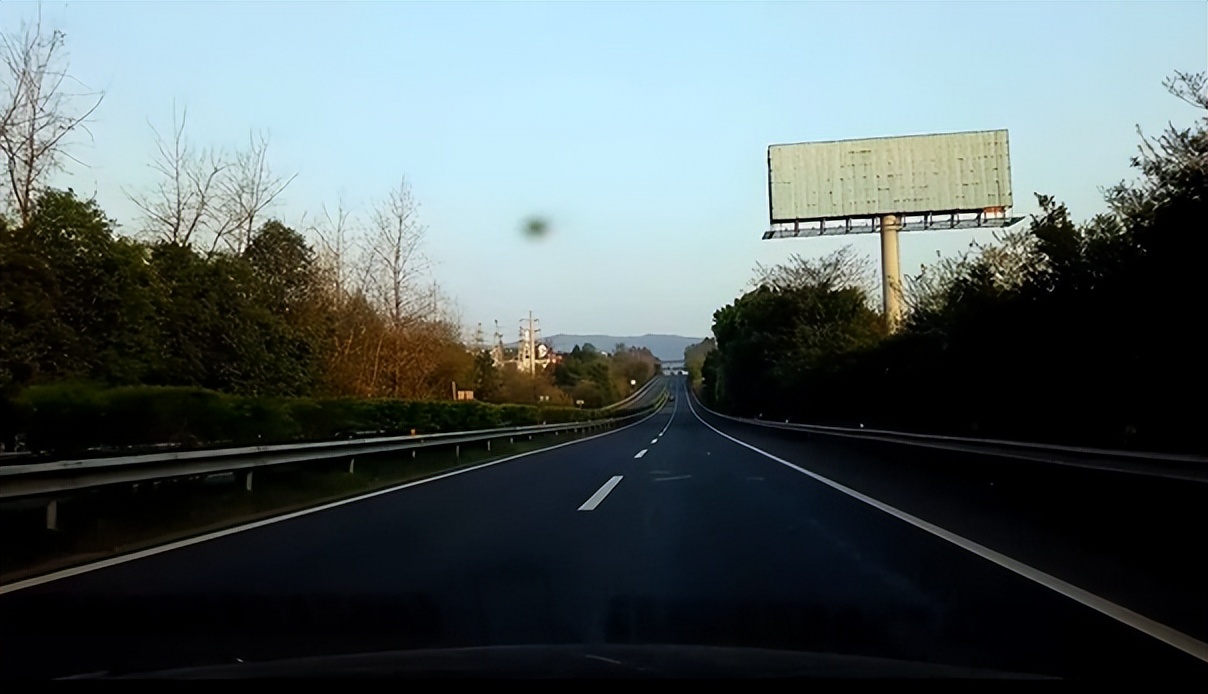 容易混淆的交通标志,环形易混淆交通标志