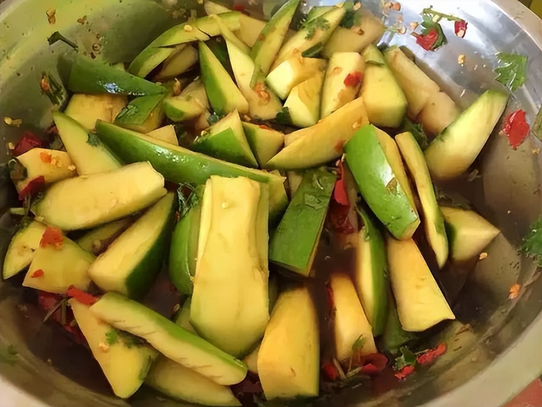 去云南必吃的10种美食,去云南这4道美食一定要品尝