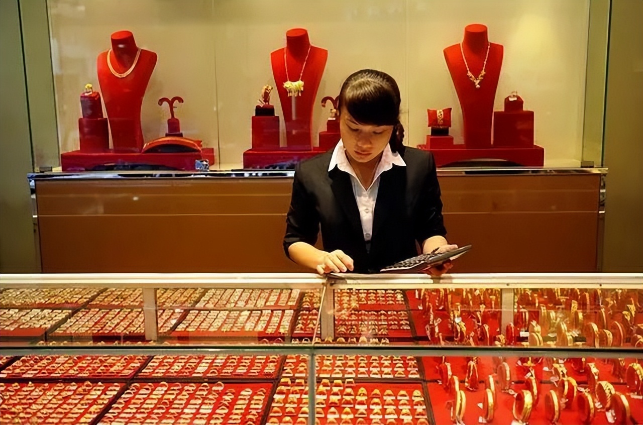 玫瑰金和黄金价格相差多少,3个9和4个9黄金价格相差多少