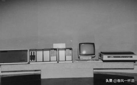 汉字激光照排系统几几年发明的,汉字激光照排系统怎么运作