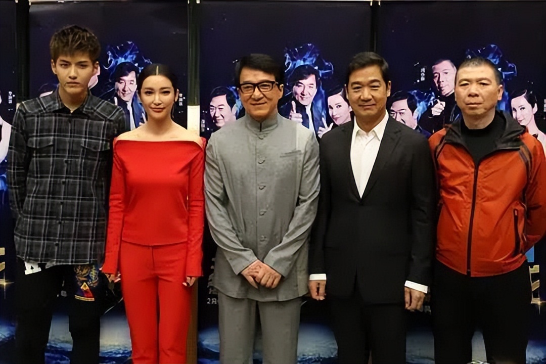 吴亦凡强奸聚众淫乱案二审,吴亦凡强奸、聚众淫乱案二审开庭