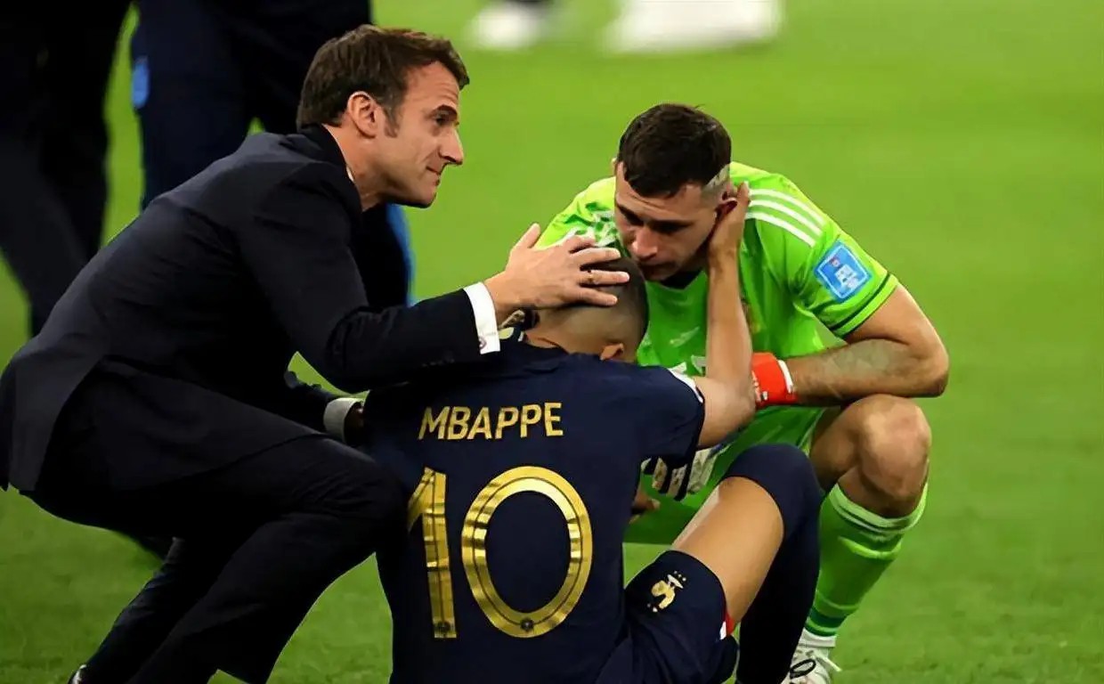 阿根廷门将恐被俱乐部开除,阿根廷门将争议动作