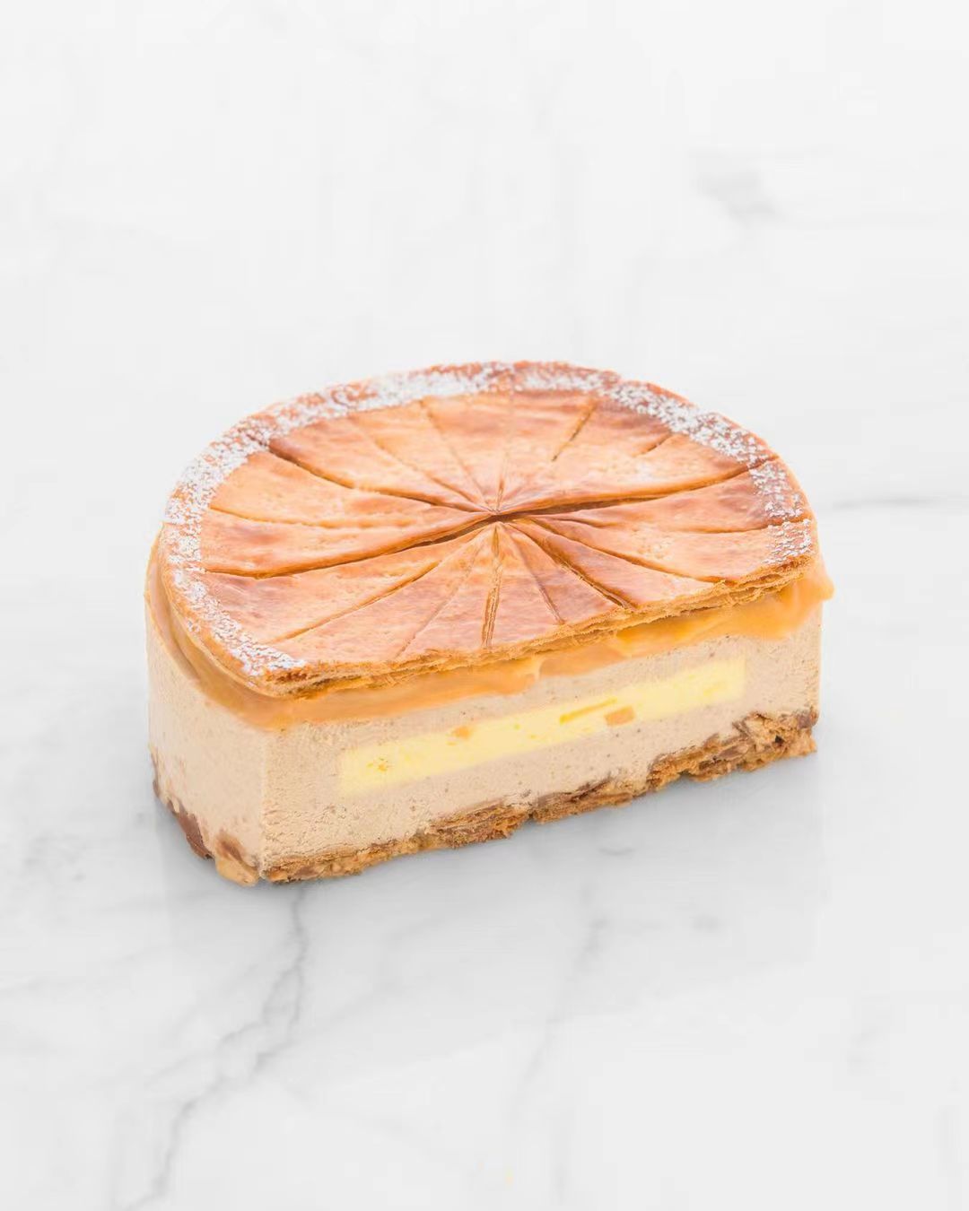 蛋糕切面,蛋糕两层夹心切面图片