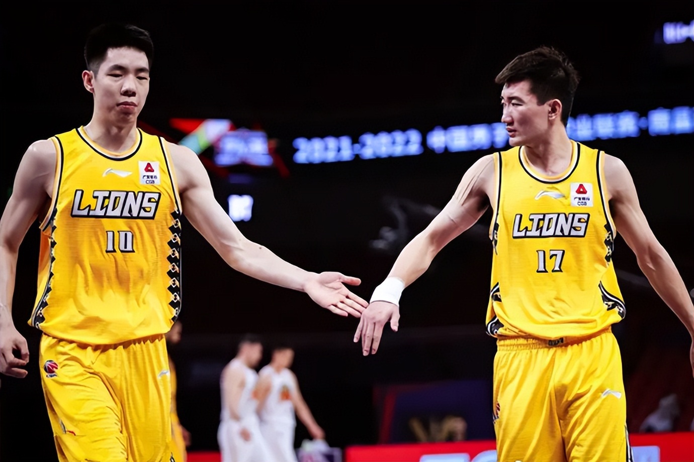 广东vs辽宁两队球员12人名单,辽宁省2020新队员名单