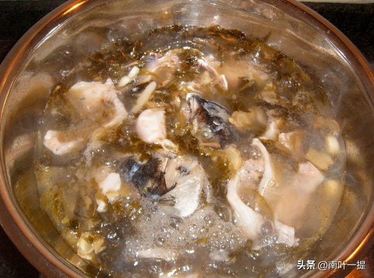 酸菜鱼的做法家常做法,酸菜鱼的做法