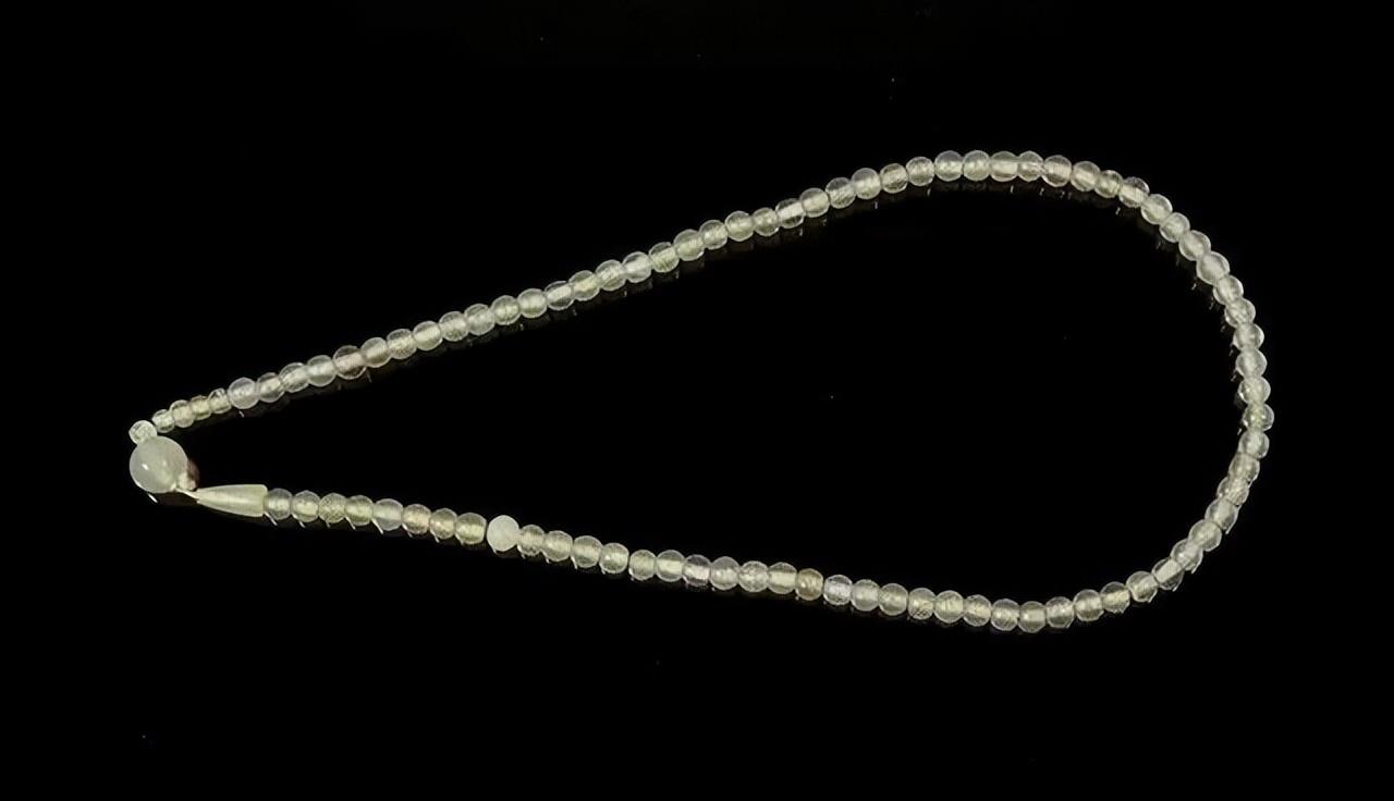 无瑕胜玉美至洁过冰清的意思,无瑕胜玉美