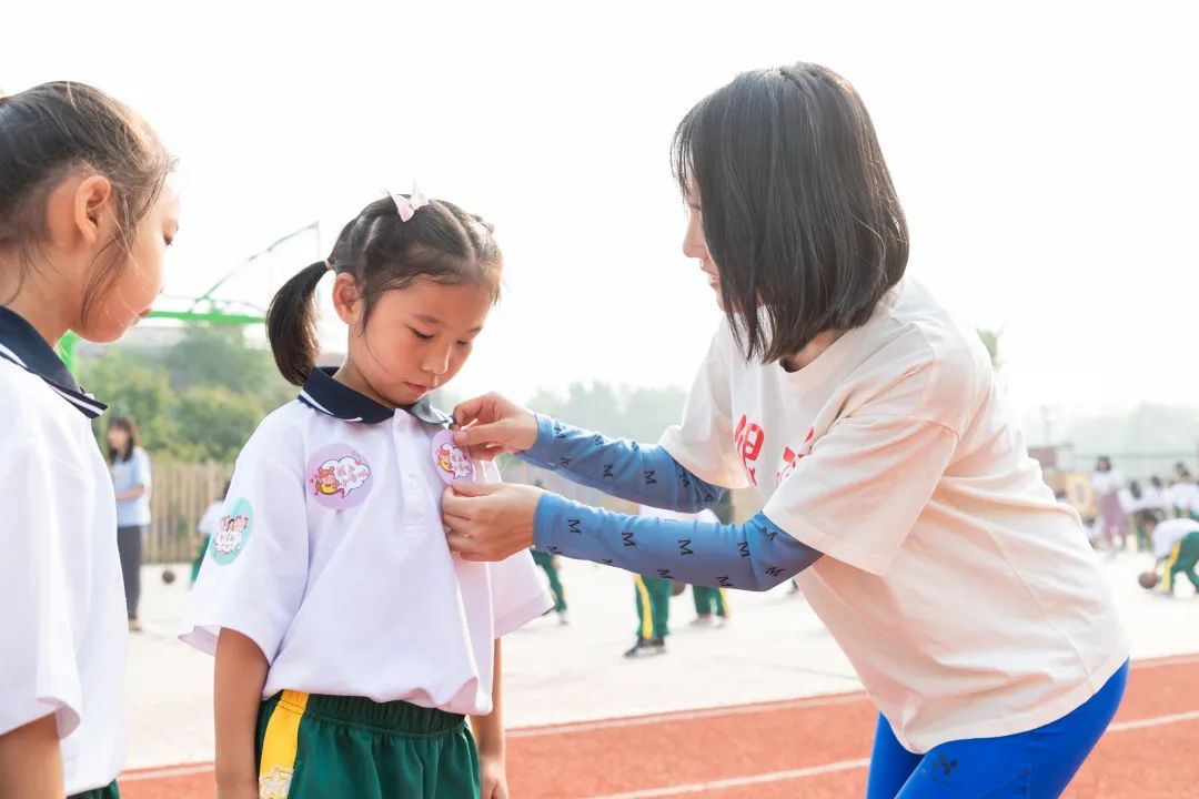 喜迎二十大奋进新征程开启新时代,房山首师大育新学校