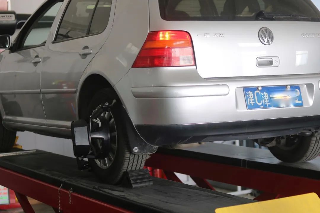 翻新高尔夫6代,帮老大爷改装