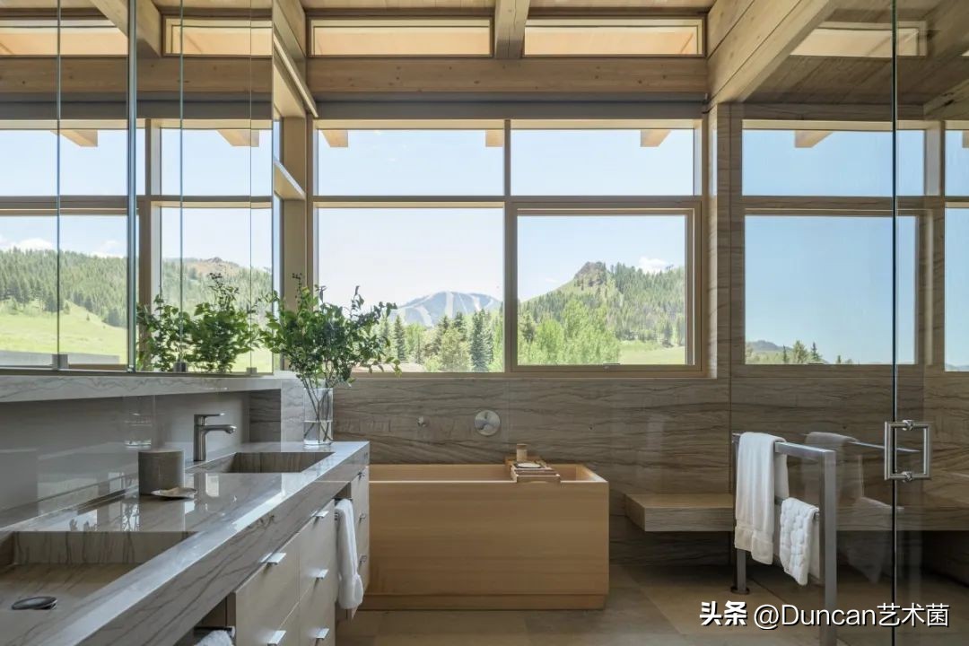 西雅图LucasInterior古朴隐逸的度假住宅