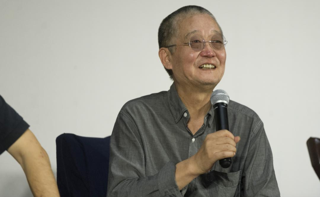 莫言退出小组家族了吗,莫言偶像王朔