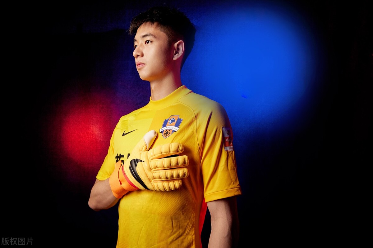 梅州客家足球俱乐部写真,梅州客家队海报