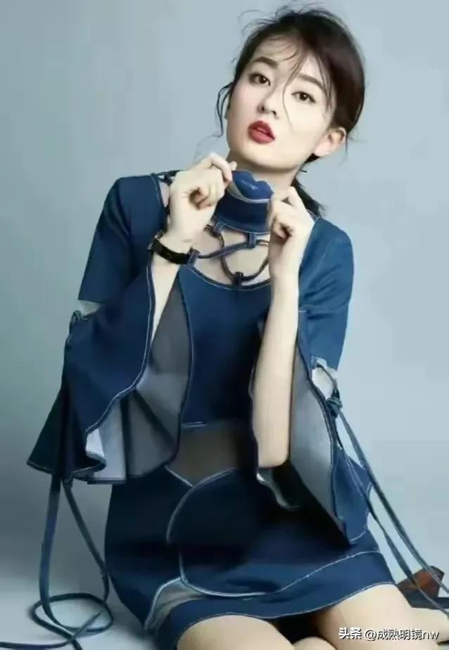 乔欣清新的写真照壁纸,乔欣古装写真照是什么