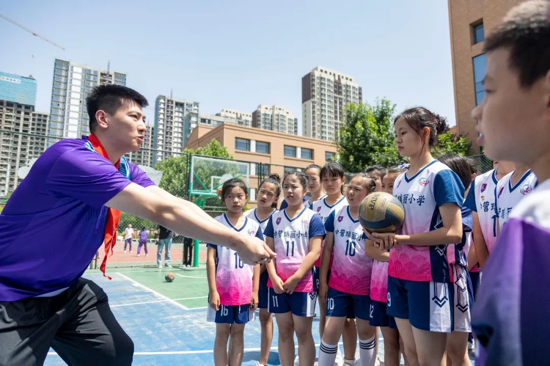 缤纷嘉年华六一喜乐会,缤纷六一快乐成长主题活动