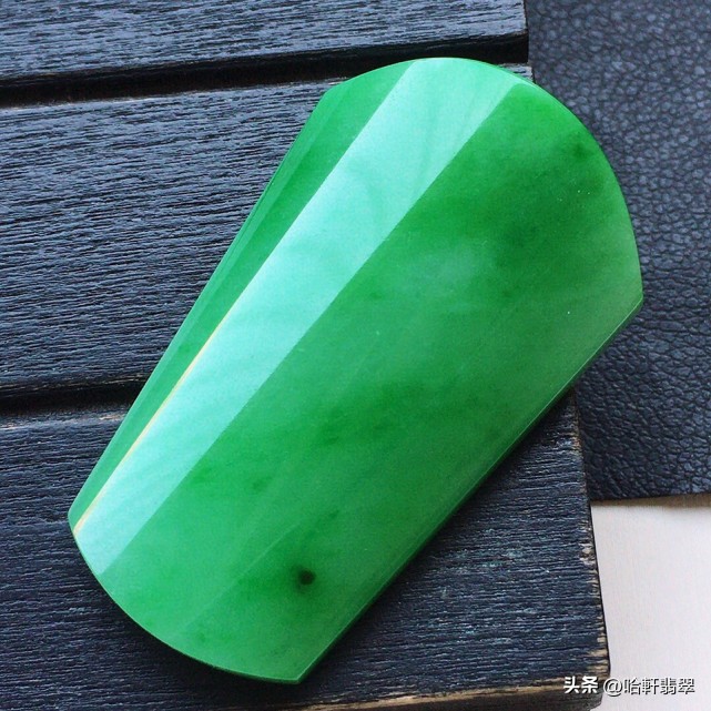 选对的不选贵的投其所好,选便宜又有品质的翡翠