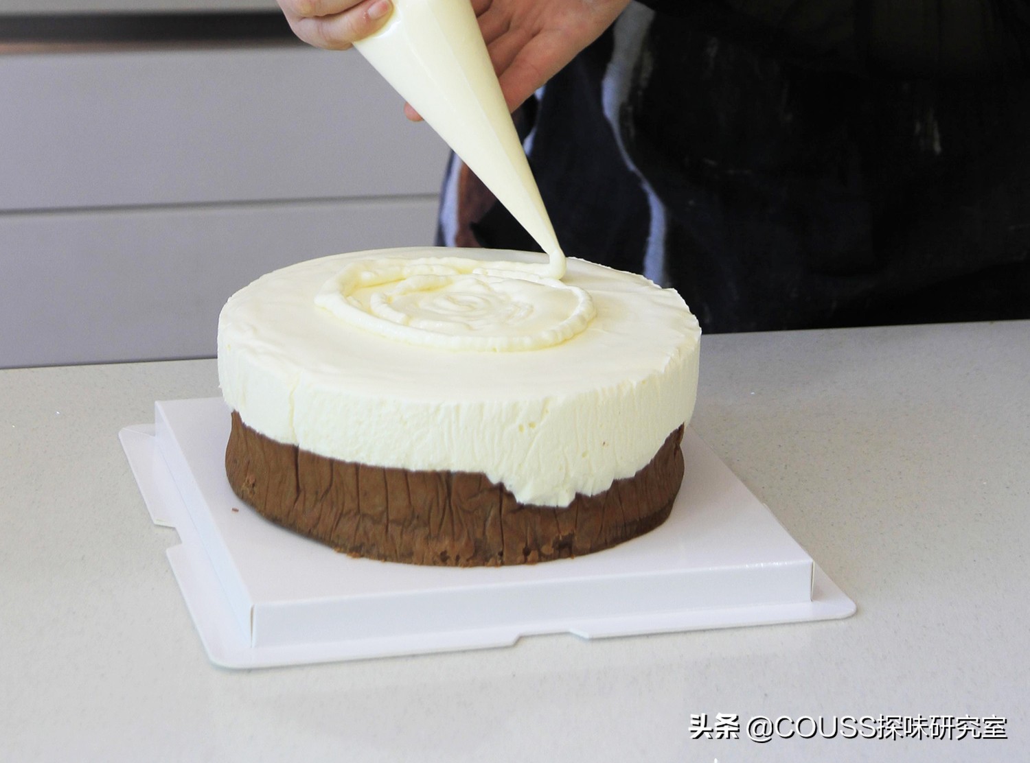 奥利奥巧克力酥粒芝士蛋糕做法,6寸巧克力芝士蛋糕最佳配方