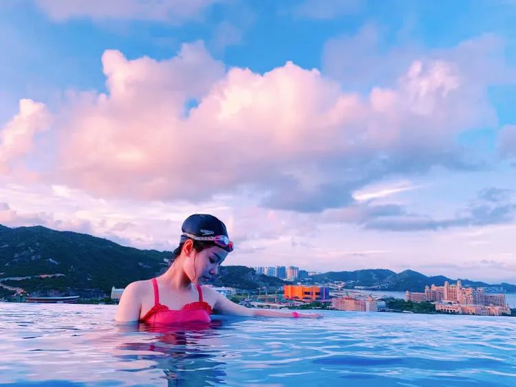 珠海长隆飞船酒店！海洋王国无限畅玩+畅游28楼绝美无边际泳池