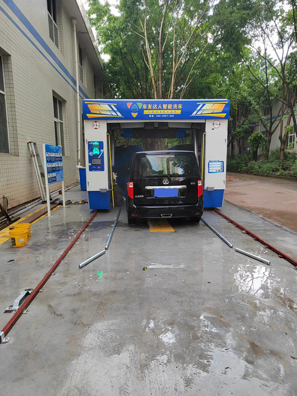 好做的生意自动吸引合伙人,车友达人智能洗车机这样做到