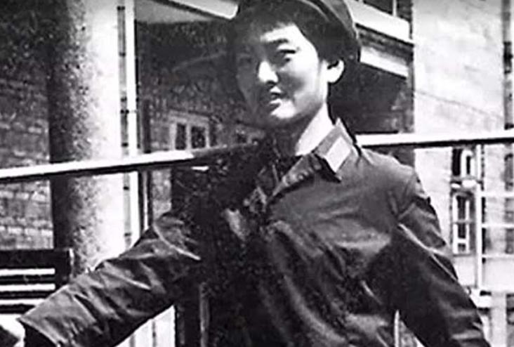 妻子地震截瘫感人视频,妻子汶川地震失去腿丈夫不离不弃