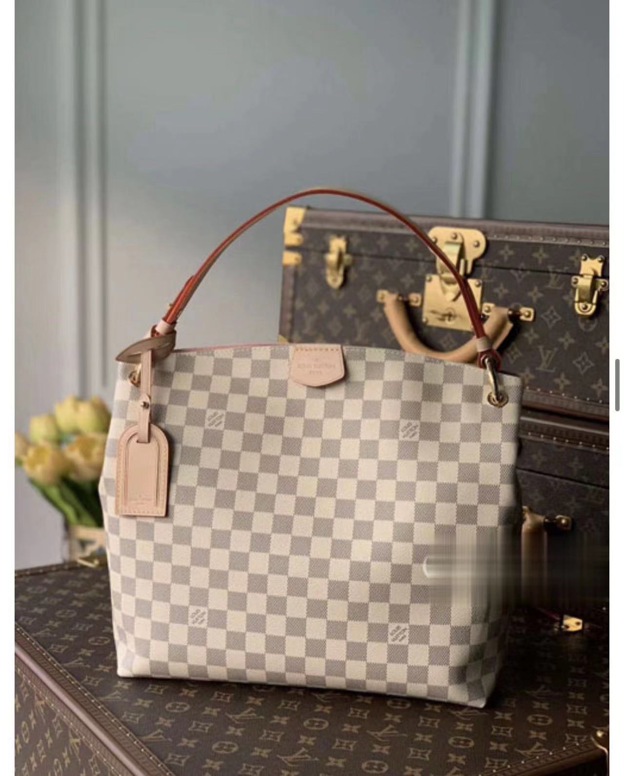 春夏适合买的lv的包,今年的lv夏秋款包