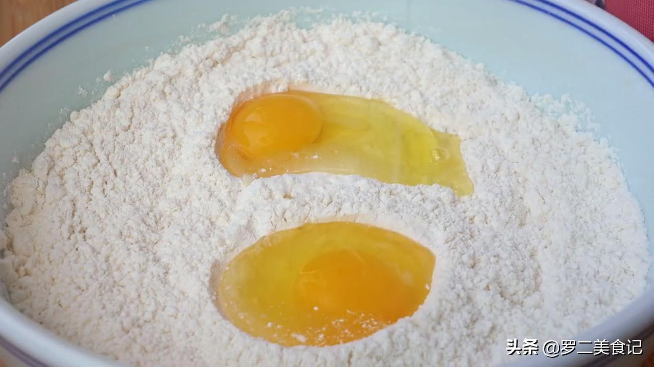 鸡蛋泡最正宗的做法,82岁老太太教你做超简单的鸡蛋泡