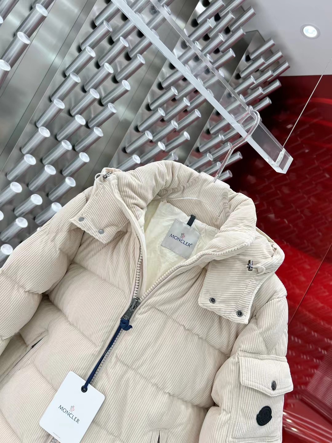 原装进口鸭绒羽绒服,蒙口羽绒服正品官方旗舰店产地