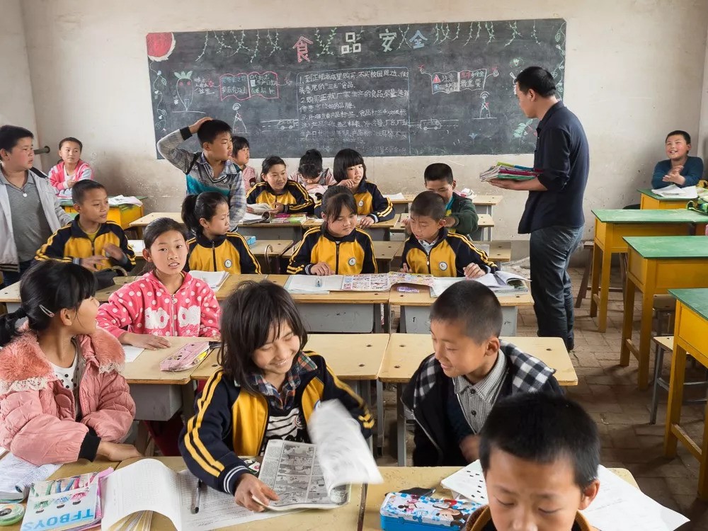 她，从护士到深圳女首富，手握8000项专利，苹果每年上缴100多亿