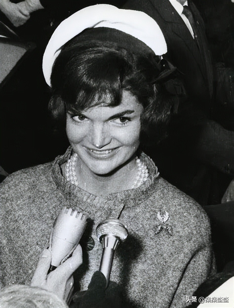 美貌杰奎琳,肯尼迪老婆杰奎琳与过去划清界限