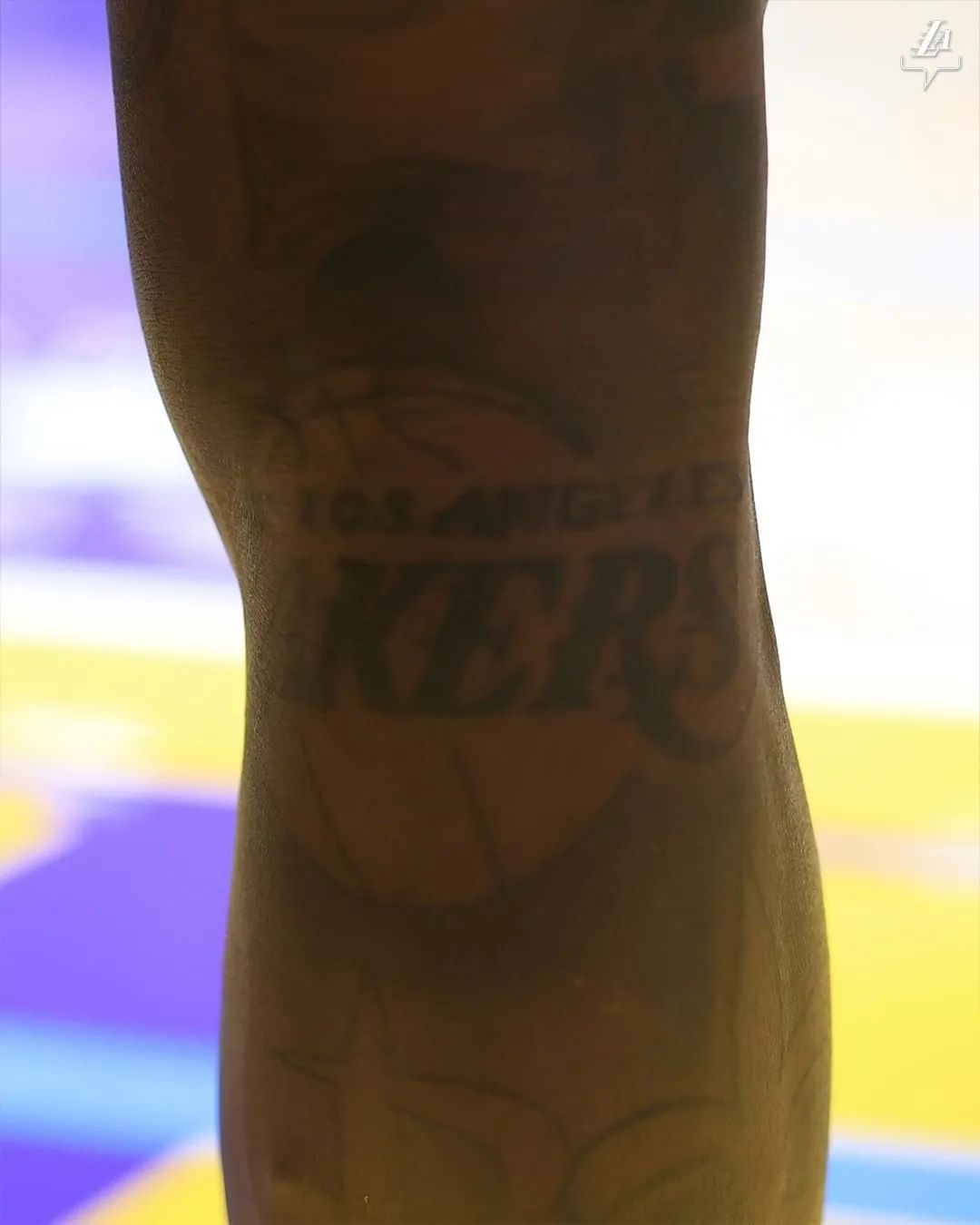 詹姆斯儿子签约耐克合同,耐克给詹姆斯16亿美元的终身合同