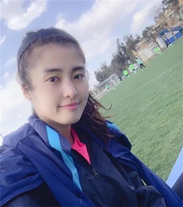 女足最美门将赵丽娜,女足守门员赵丽娜身高多少