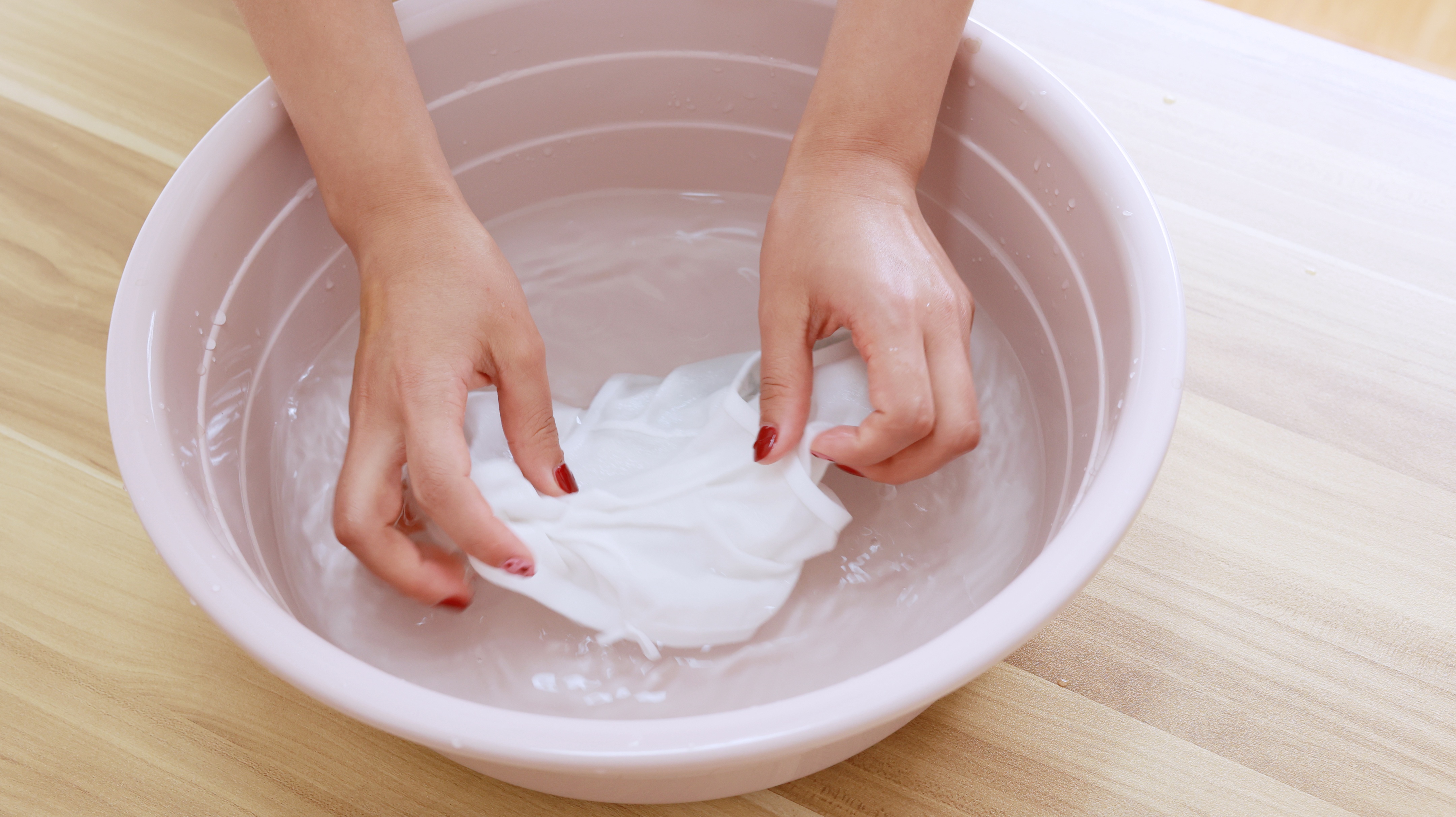 淋菌性阴道炎什么症状怎么治疗,淋菌性阴道炎的症状和治疗方法