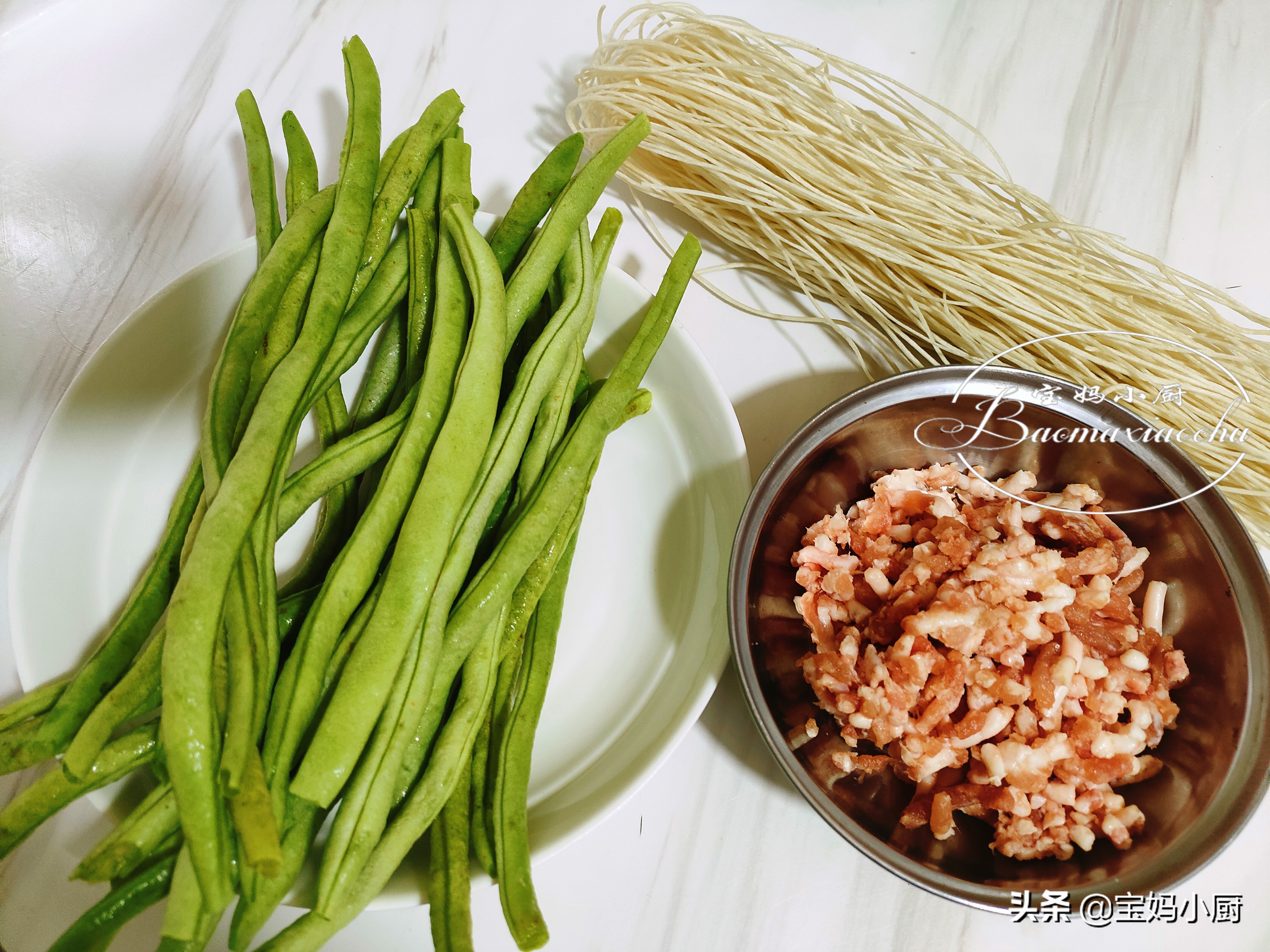 如何炒粉条松散不粘成一团,做粉条的步骤简单