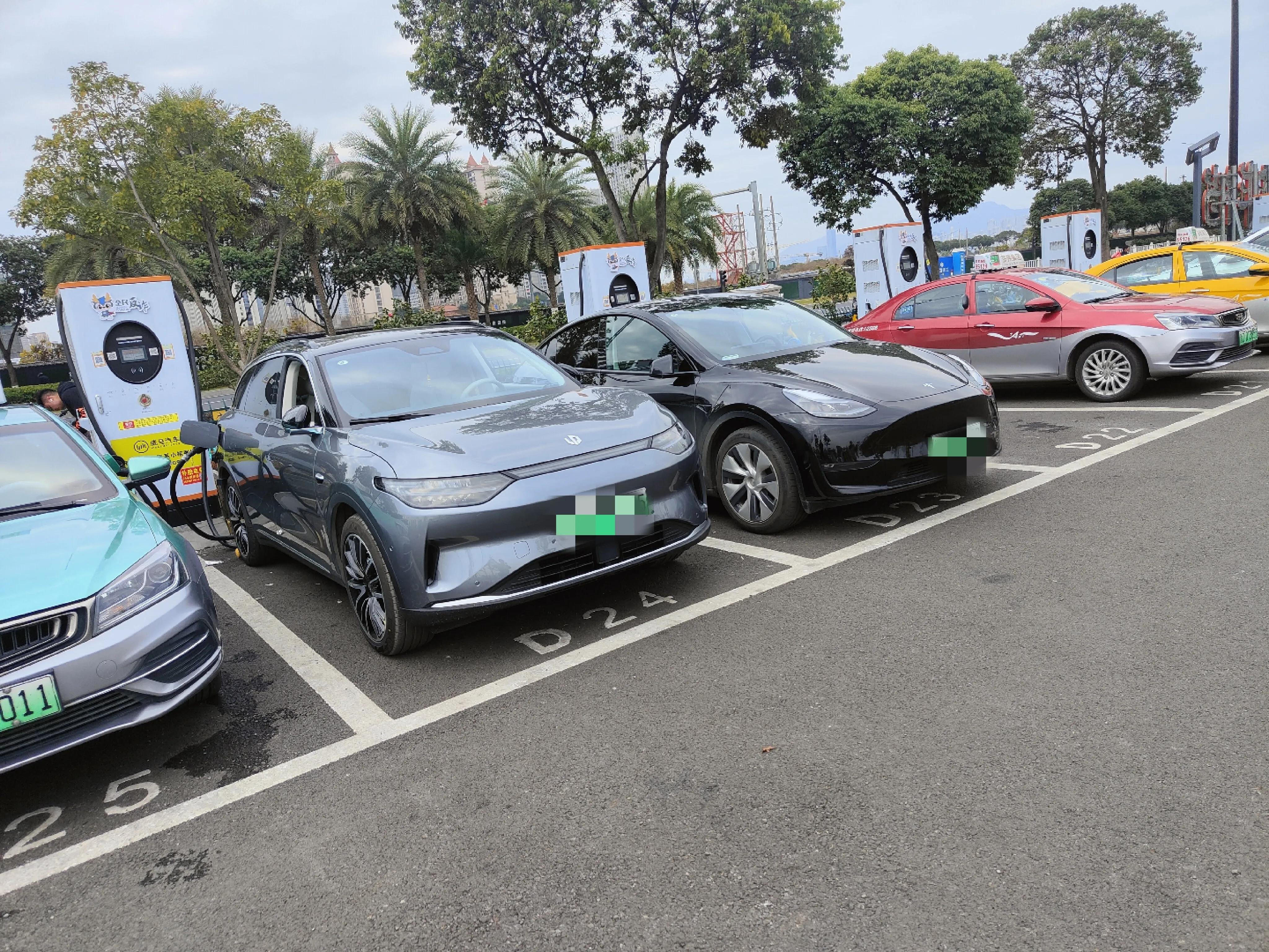 零跑c11510和610真实续航差多少,零跑c11提车后发现的缺点