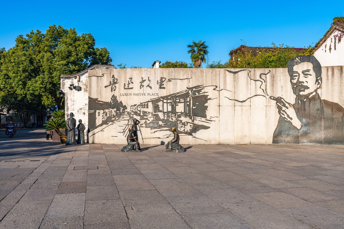 4月暖和自驾游适合去的地方,这个季节适合去哪旅游自驾