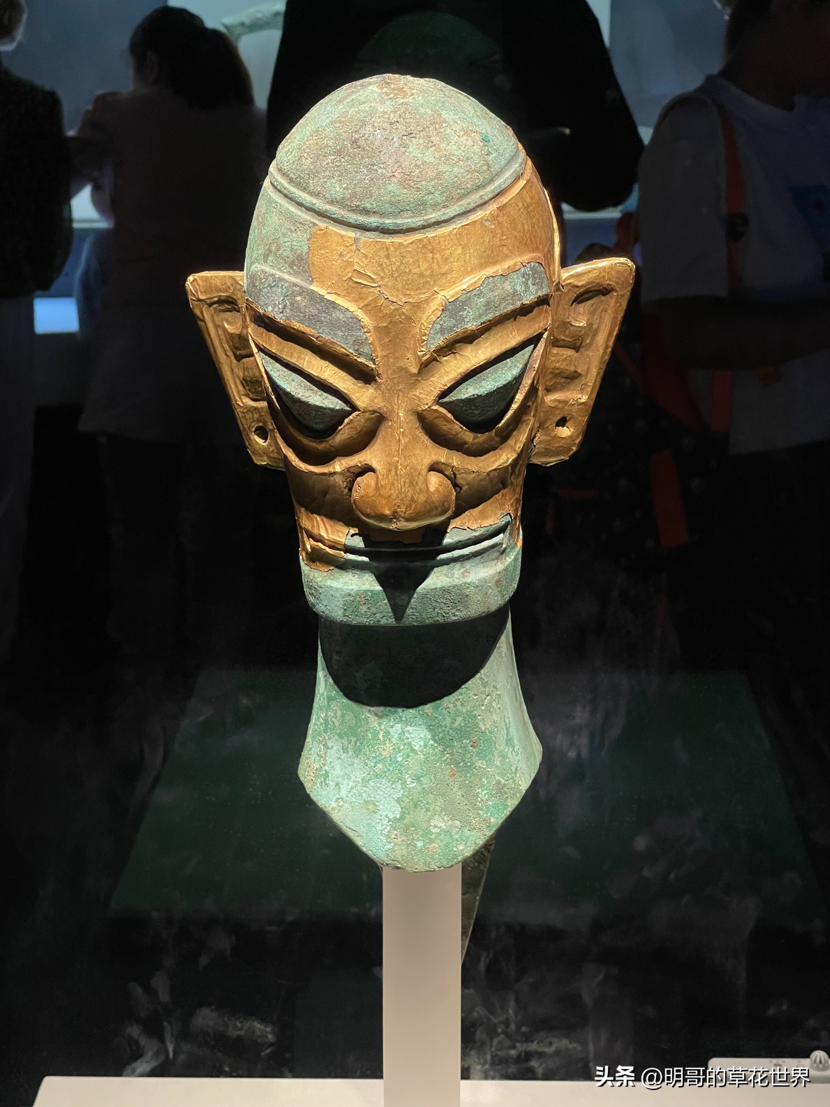 三星堆博物馆镇馆之宝黄金面具,三星堆文物黄金面具图文