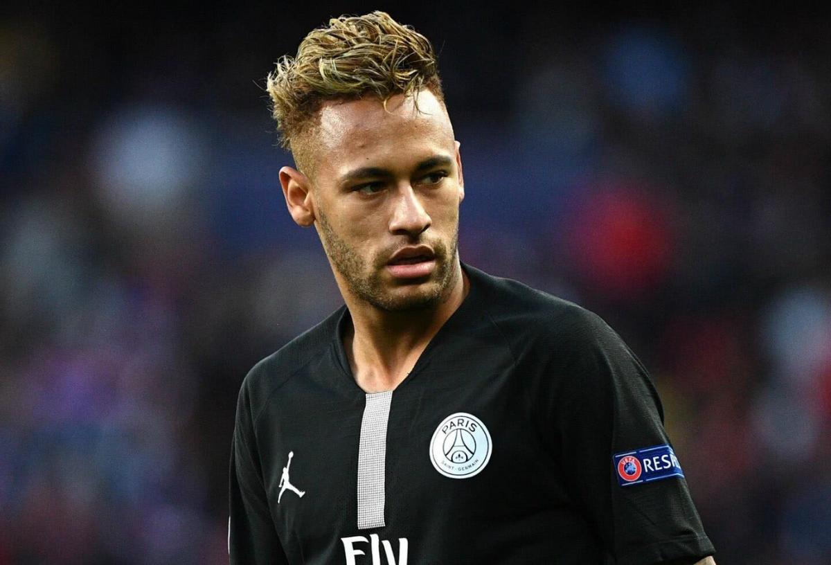 内马尔花式操作,内马尔花样过人教学