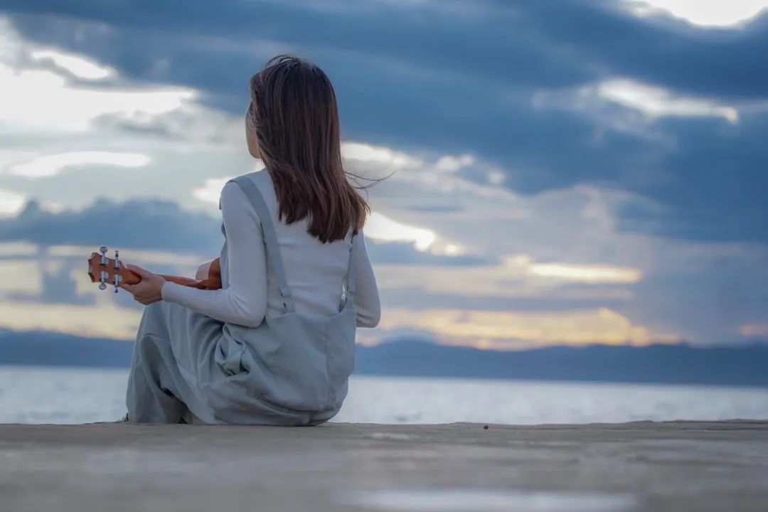 人生短短数十载善待自己取悦他人,余生善待自己不取悦任何人的句子