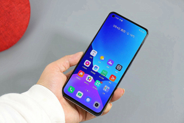 性价比手机目前最值得入手的一款,现在性价比最高的是哪一款手机