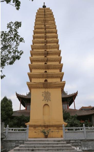 云南古建筑名单大全,云南古滇墓葬群