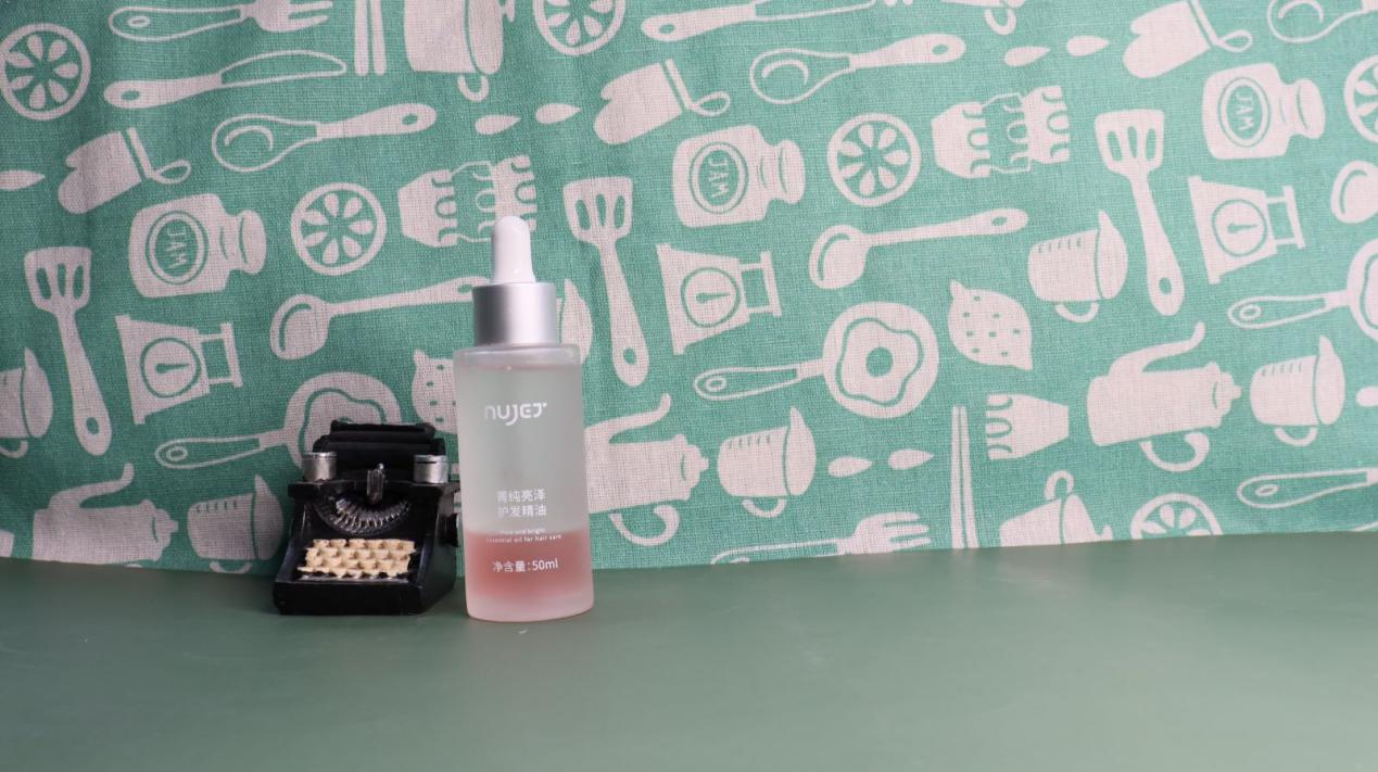 漂完头发毛躁怎么办？方法收藏好！热门护发精油测评分享