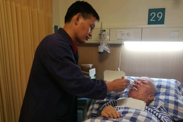 半夜口干舌燥总是口渴是什么原因,半夜口干舌燥易醒是什么原因