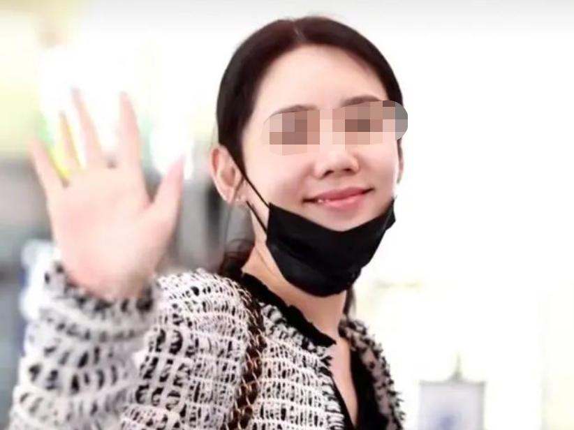 18岁拍大尺度写真，被母亲骂去死，44岁的国民媳妇，活成了…