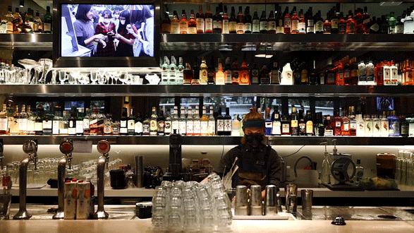 “这家「英伦餐吧」是专属你的快乐密码!”