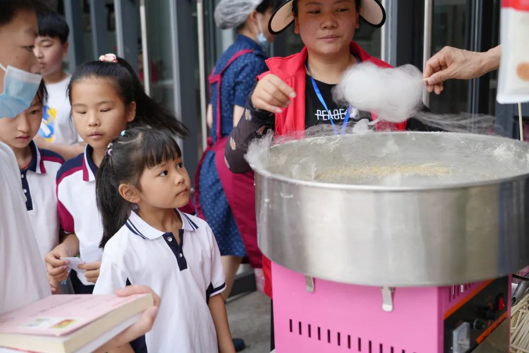 鐗硅壊鏍″洯鏂囧寲灏忓,灏忓鐗硅壊鏍″洯鏂囧寲寤鸿