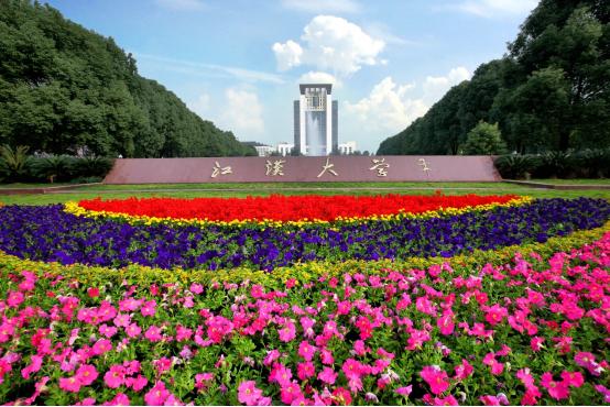 闈掕】涔嬪織灞ヨ返鑷磋繙璇剧▼,闈掕】涔嬪織灞ヨ返鑷磋繙涓婚璁茬