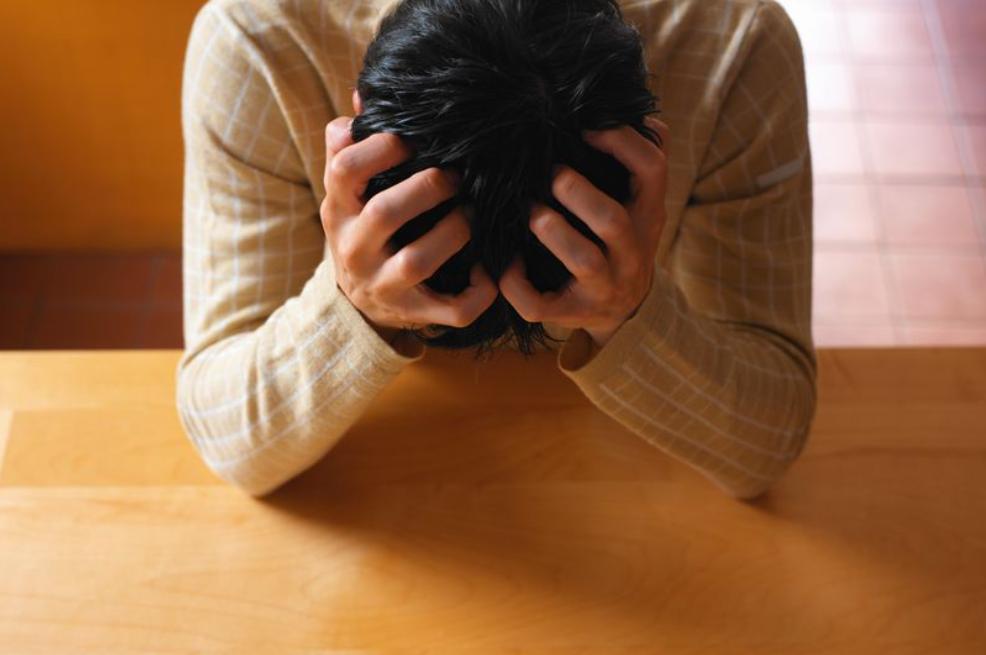 英国男子变性后遗症,英国男子变性后被关在监狱