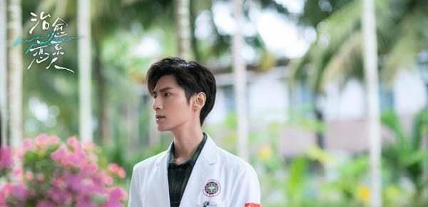 《罕病少女》：外科医生因爱成痴，逆袭治愈系恋人