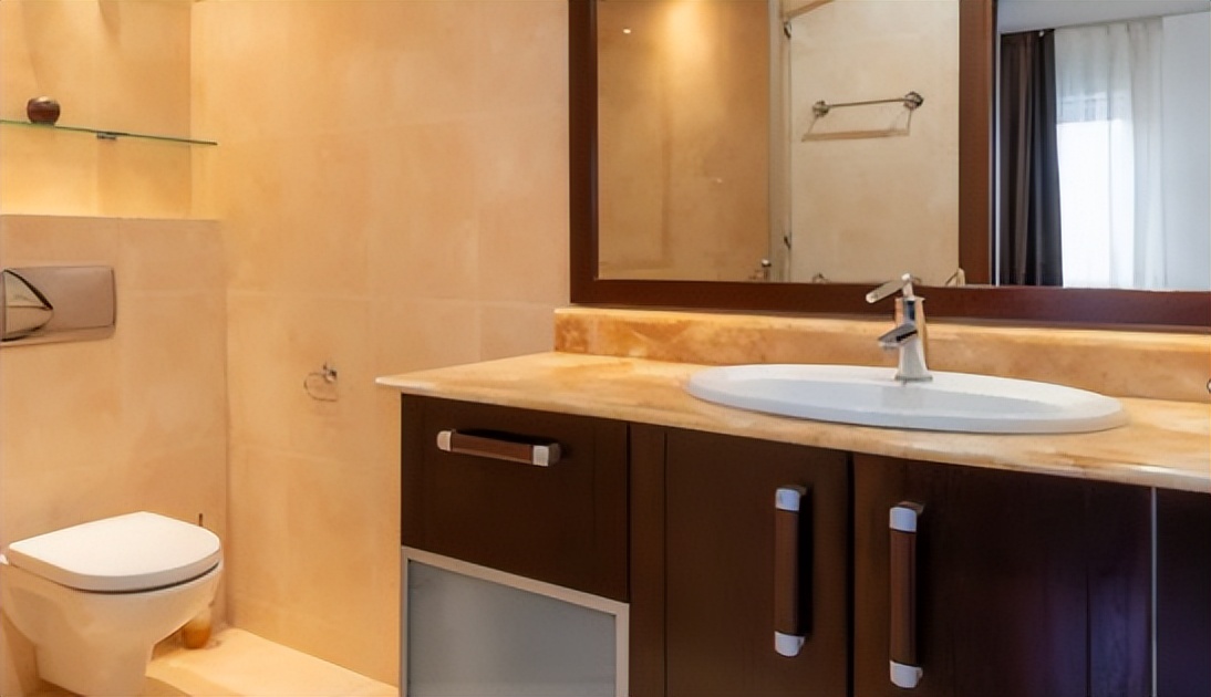 楼下卫生间漏水怎么查漏水点,卫生间排污管漏水修好了还漏水