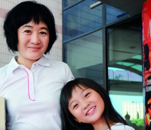 被注射抑生长剂，与女粉丝裸聊，这4位童星，真的被父母害惨了