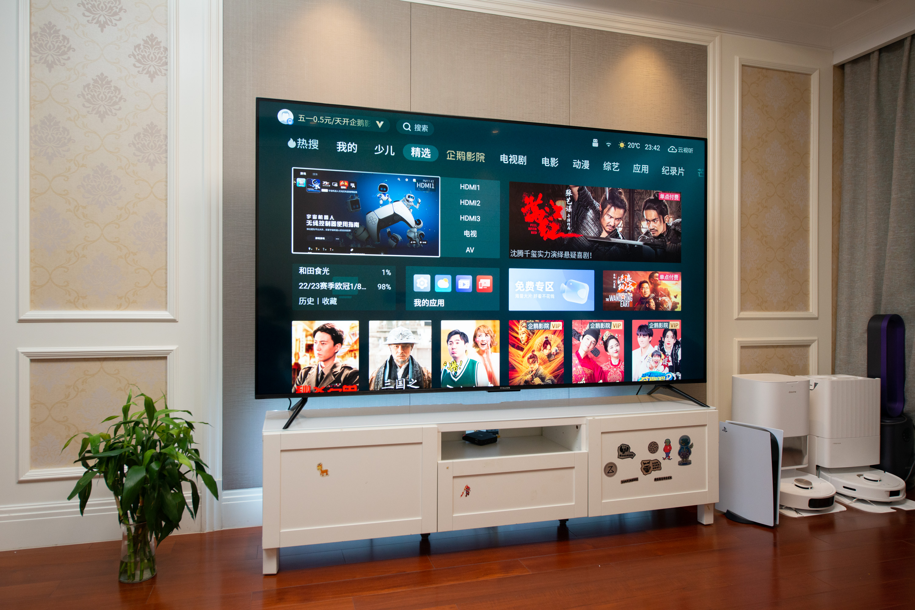 碎屏的电视机,家里电视碎屏了