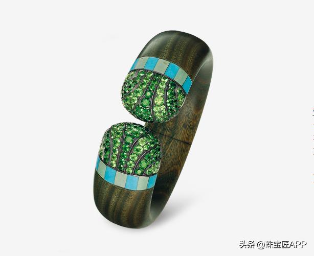 化朽木为神奇？比彩宝还高级？6大品牌25款木质珠宝，惊艳全场